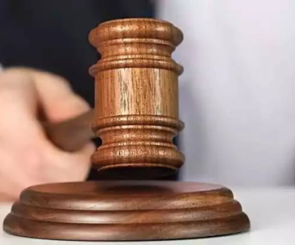 നീറ്റ് ചോദ്യപേപ്പർ ചോർച്ചയിൽ അനുബന്ധ കുറ്റപത്രം സമർപ്പിച്ച് സി ബി ഐ