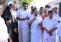 ആരോഗ്യ വകുപ്പ് സമ്പൂർണ്ണ പരാജയം, ചികൽസാപ്പിഴവിന് ഇരയായ ഹർഷിനക്ക് മന്ത്രി നൽകിയ ഉറപ്പുകൾ ലംഘിക്കപ്പെട്ടു: രമേശ് ചെന്നിത്തല