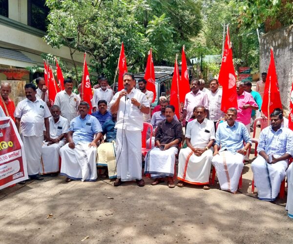 ഇഎസ്എ വിജ്ഞാപനത്തിന്റെ മറവിൽ ഒരാളെയും ഒഴിപ്പിക്കാൻ അനുവദിക്കില്ല; കെ സലിംകുമാർ