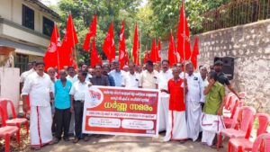 മാധ്യമങ്ങളെ ഭീഷണിപ്പെടുത്തി വരുതിയിലാക്കാൻ ശ്രമം: സലിംകുമാർ