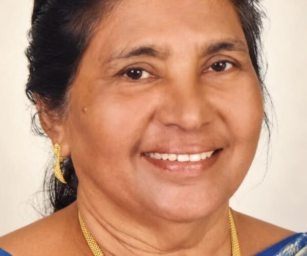 വാഴക്കുളം നടുക്കര തയ്യിൽ കൊച്ചുകുന്നേൽ ത്രേസ്യാക്കുട്ടി നിര്യാതയായി