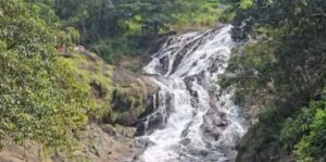 പഴയരിക്കണ്ടം വെള്ളച്ചാട്ടം ടൂറിസം പദ്ധതി യാഥാർഥ്യമാകുമെന്ന പ്രതീക്ഷയിൽ നാട്ടുകാർ